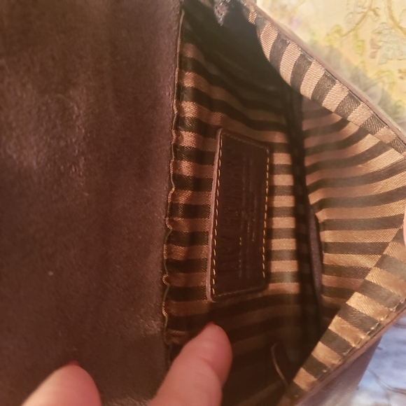 100% Leather Hip Purse - Picture 7 of 16